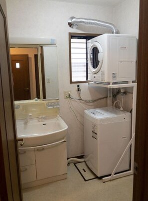 Hair dryer, towels