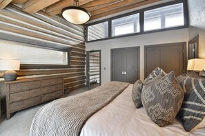 3 quartos, ferros/tábuas de passar roupa, Wi-Fi de cortesia