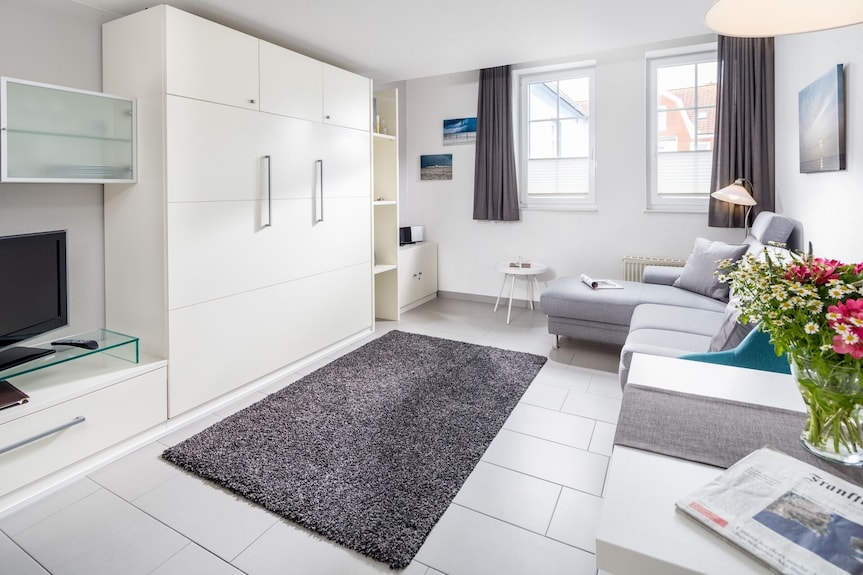 Bright And Modern Furnished 1-room Apartment - Norderney