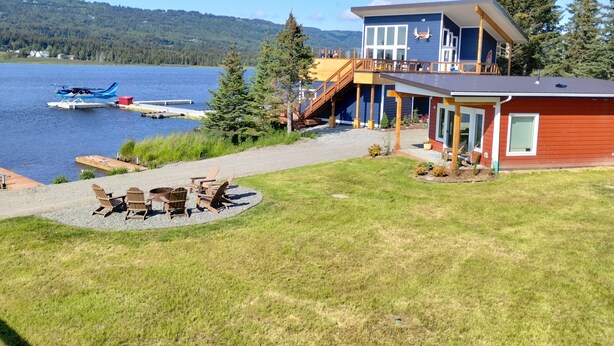 Property grounds - Grewingk Suite - Homer Seaplane Base (Homer)