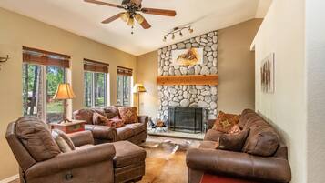 Téléviseur connecté, foyer