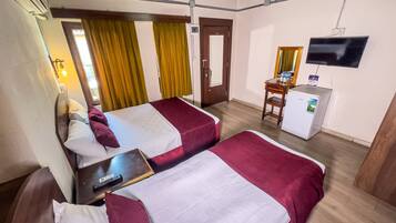 Family Twin Room | Minibar, free WiFi