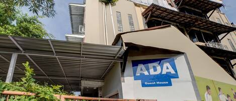 Façade de l’hébergement