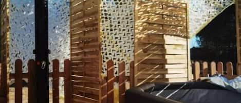 Enceinte de lâhĂ©bergement