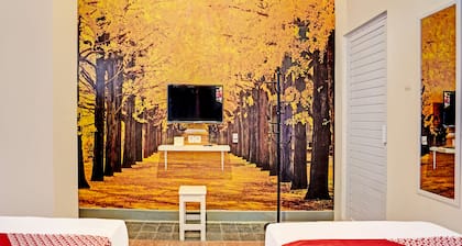 Super OYO 91618 Hotel Nawangwulan