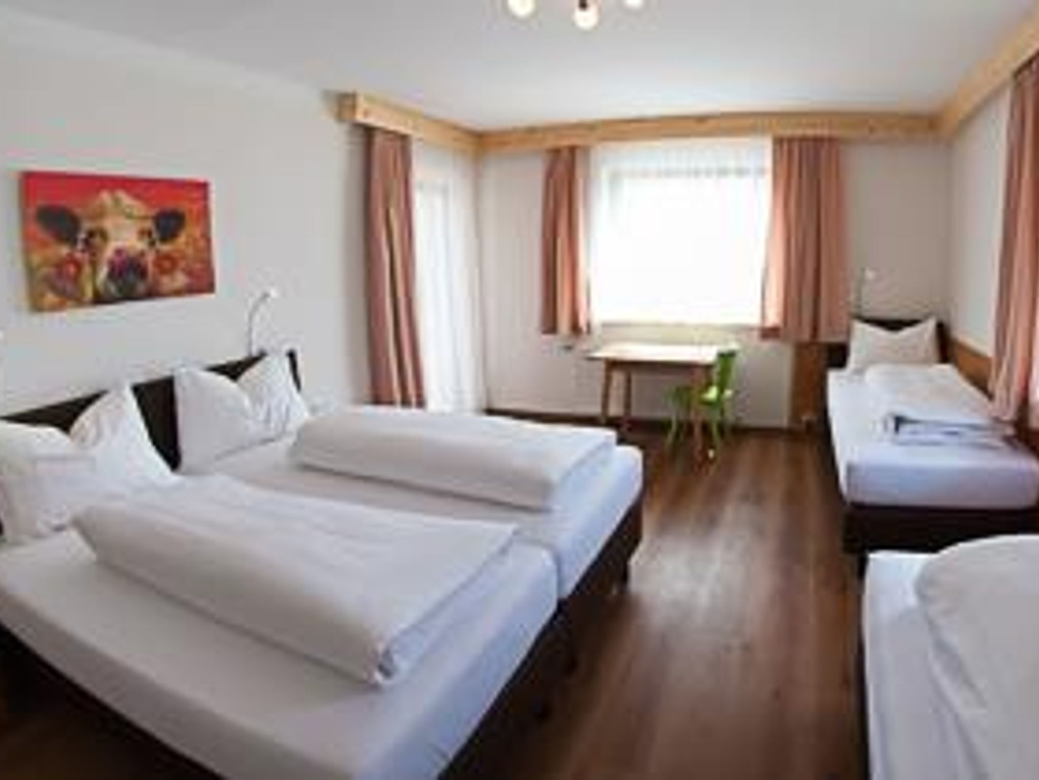 Vierbettzimmer mit Dusche, WC - Gästehaus Zum Steirischen Kuss