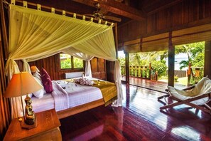 In-room safe, blackout curtains, iron/ironing board, travel cot - ERAWAN VILLA HOTEL  (Koh Samui)