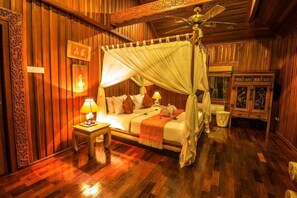 Superior Double Room | In-room safe, blackout drapes, iron/ironing board, travel crib - ERAWAN VILLA HOTEL (Koh Samui)