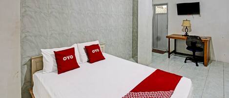 Deluxe Double Room | Free WiFi, bed sheets