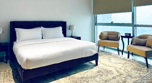 3 bedrooms, WiFi, bed sheets - apartment building with breathtaking city views of the city (Islamabad)