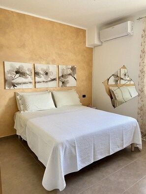 2 Schlafzimmer, Schreibtisch, WLAN, Bettwäsche