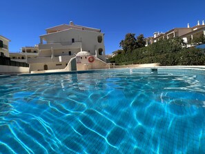 Outdoor pool - olhos do mar 209 the biggest terrace, with a sea view and swimming pool view (Albufeira olhos de agua)