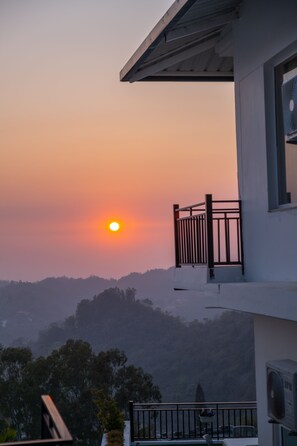 View from property - The Bougainvillea Retreat Dehradun (Dehradun)