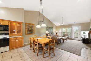 Interior - Connecting Condo and Suite in a Peaceful Gated-Community near SDC (Reeds Spring)