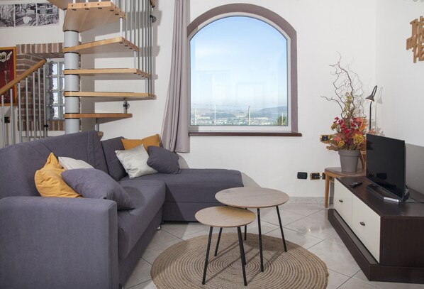 Télévision à écran plat