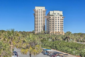 Apartment (0 Bedroom) | Interior - Studio w/ Pool Access - Walk to Miramar Beach! (Miramar Beach)