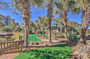 Apartment (0 Bedroom) | Interior - Studio w/ Pool Access - Walk to Miramar Beach! (Miramar Beach)