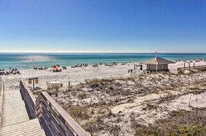 Apartment (0 Bedroom) | Interior - Studio w/ Pool Access - Walk to Miramar Beach! (Miramar Beach)