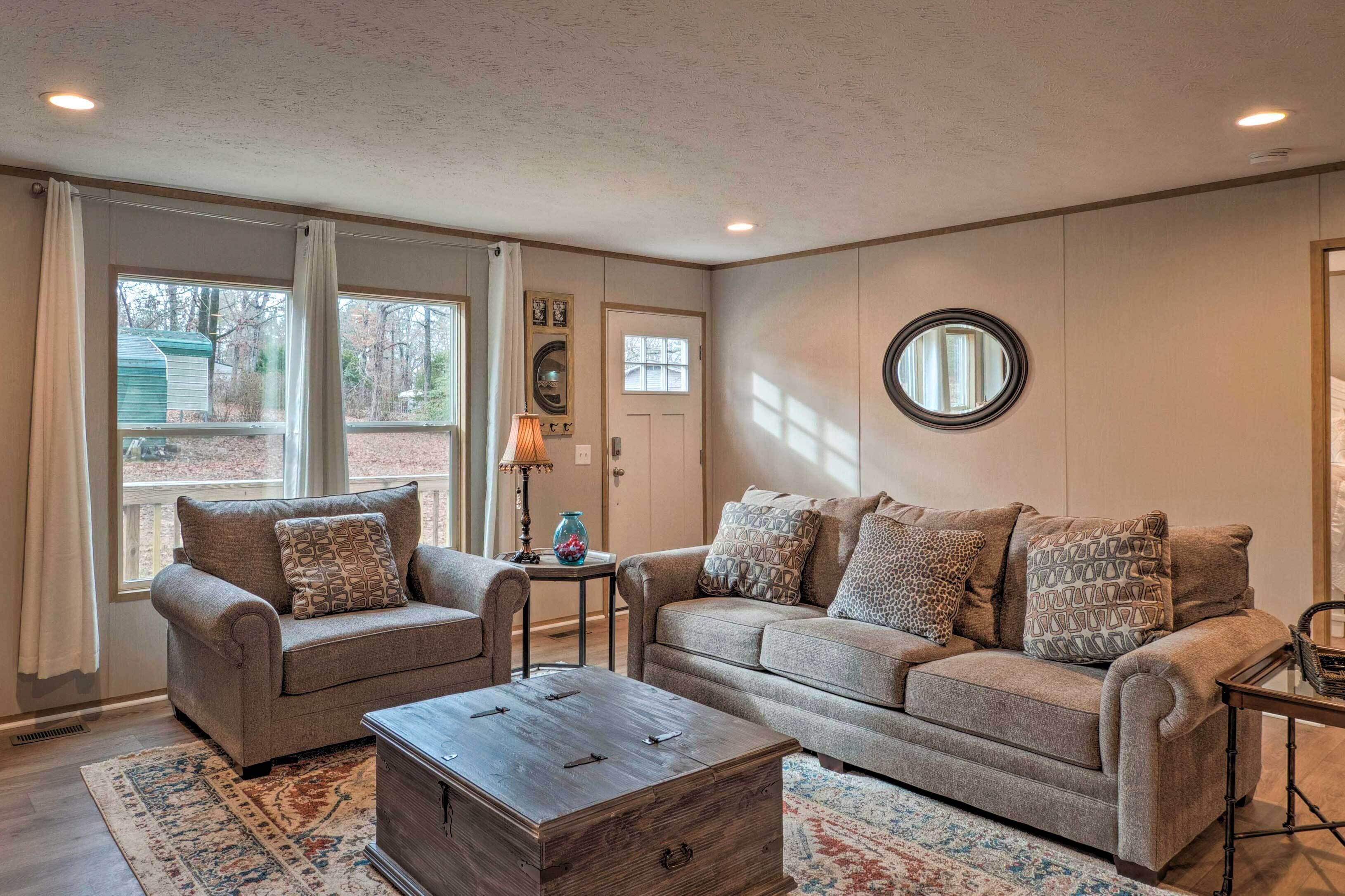 House (5 Bedrooms) | Interior