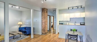 3 Mi to Dtwn: Walkable Apt in Cleveland!