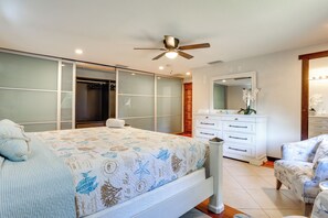 Interior - Sarasota Getaway w/ Private Pool & Backyard Oasis! (Sarasota)