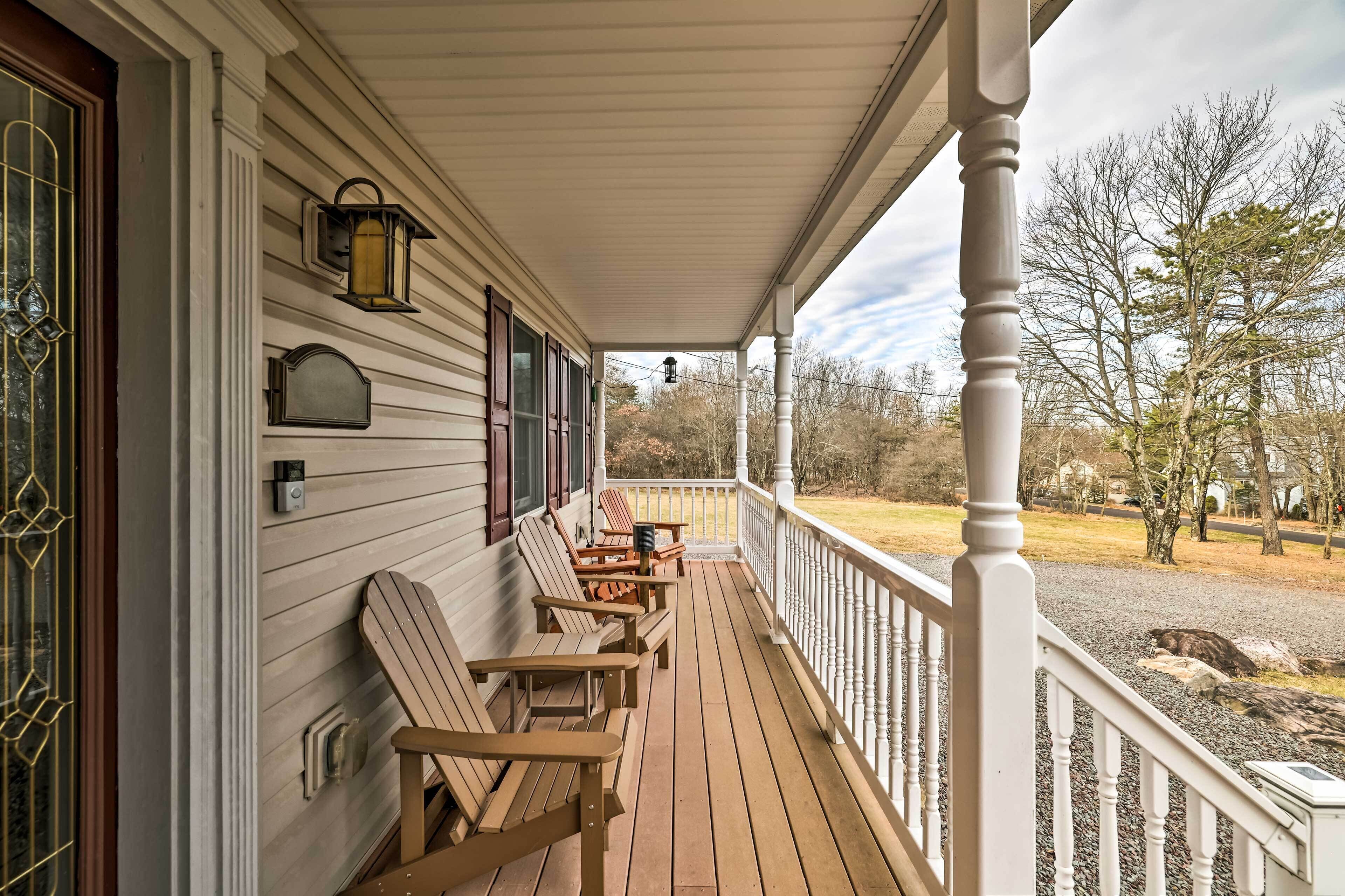 Albrightsville Home w/ Hot Tub + Lake Access!