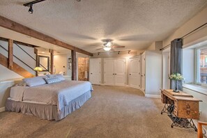 House (4 Bedrooms) | Interior - Dock & Hot Tub: Susquehanna River Retreat! (Pequea)