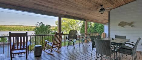 Casa (4 Bedrooms) | Restaurante al aire libre