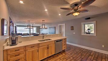 Rumah (4 Bedrooms) | Interior