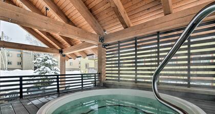 Mtn-view Condo ~ 3 Mi to Dtwn Steamboat Springs!