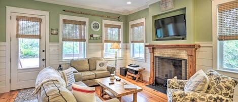 House (3 Bedrooms) | Front of property