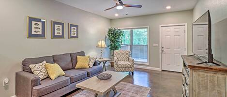 Apartment (1 Bedroom) | Front of property