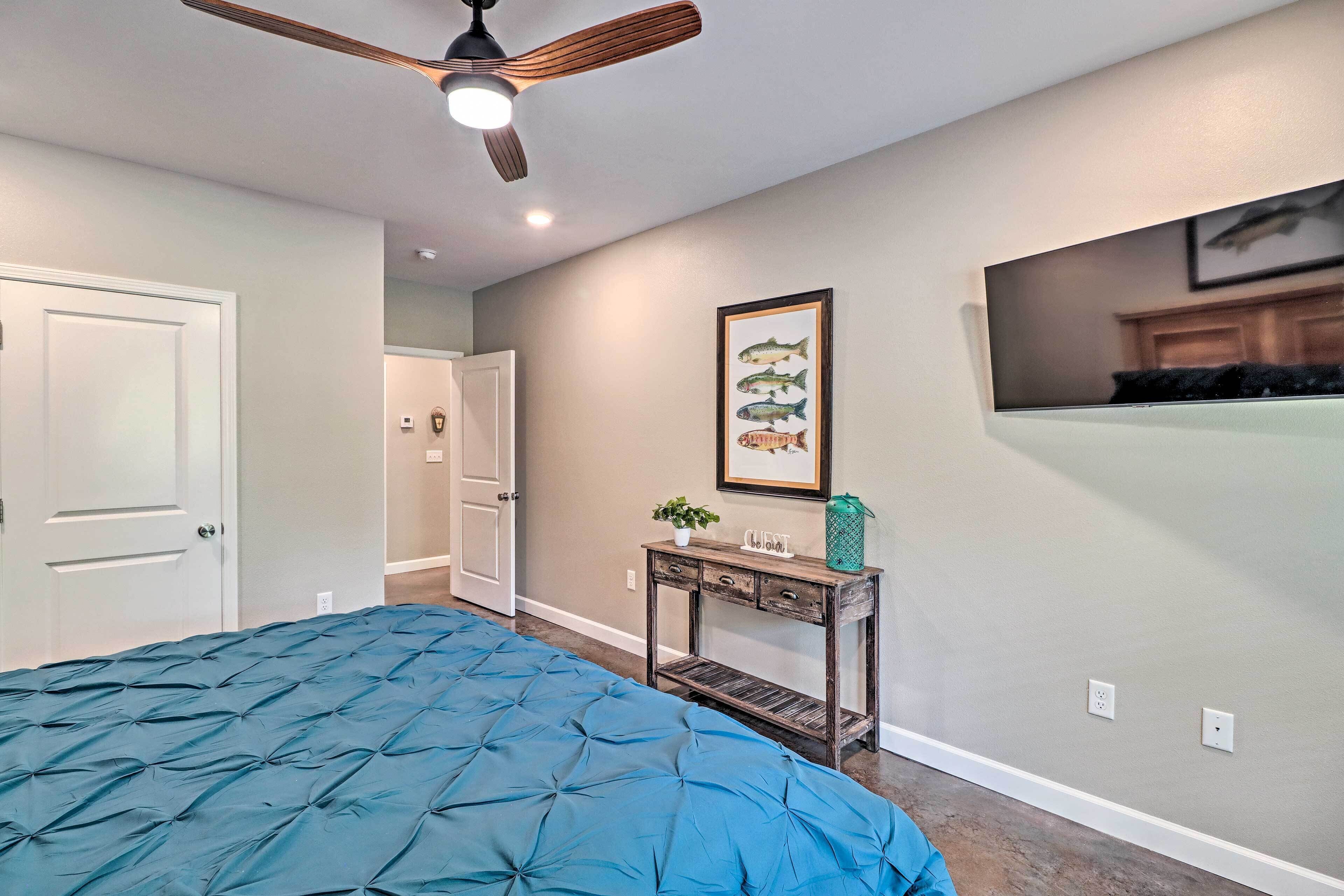 Apartment (1 Bedroom) | Interior