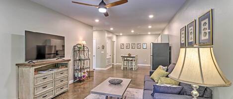 Apartment (1 Bedroom) | Interior