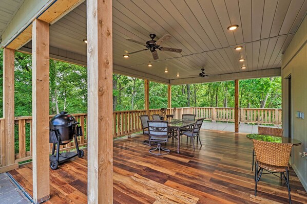 Apartment (1 Bedroom) | Interior - Dtwn Bull Shoals Condo: 1 Mi to Lake Access! (Bull Shoals)