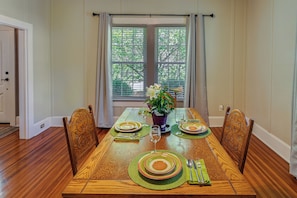 House (3 Bedrooms) | Interior - Quaint Anderson Home w/ Sunroom, Walk To Downtown! (Anderson)