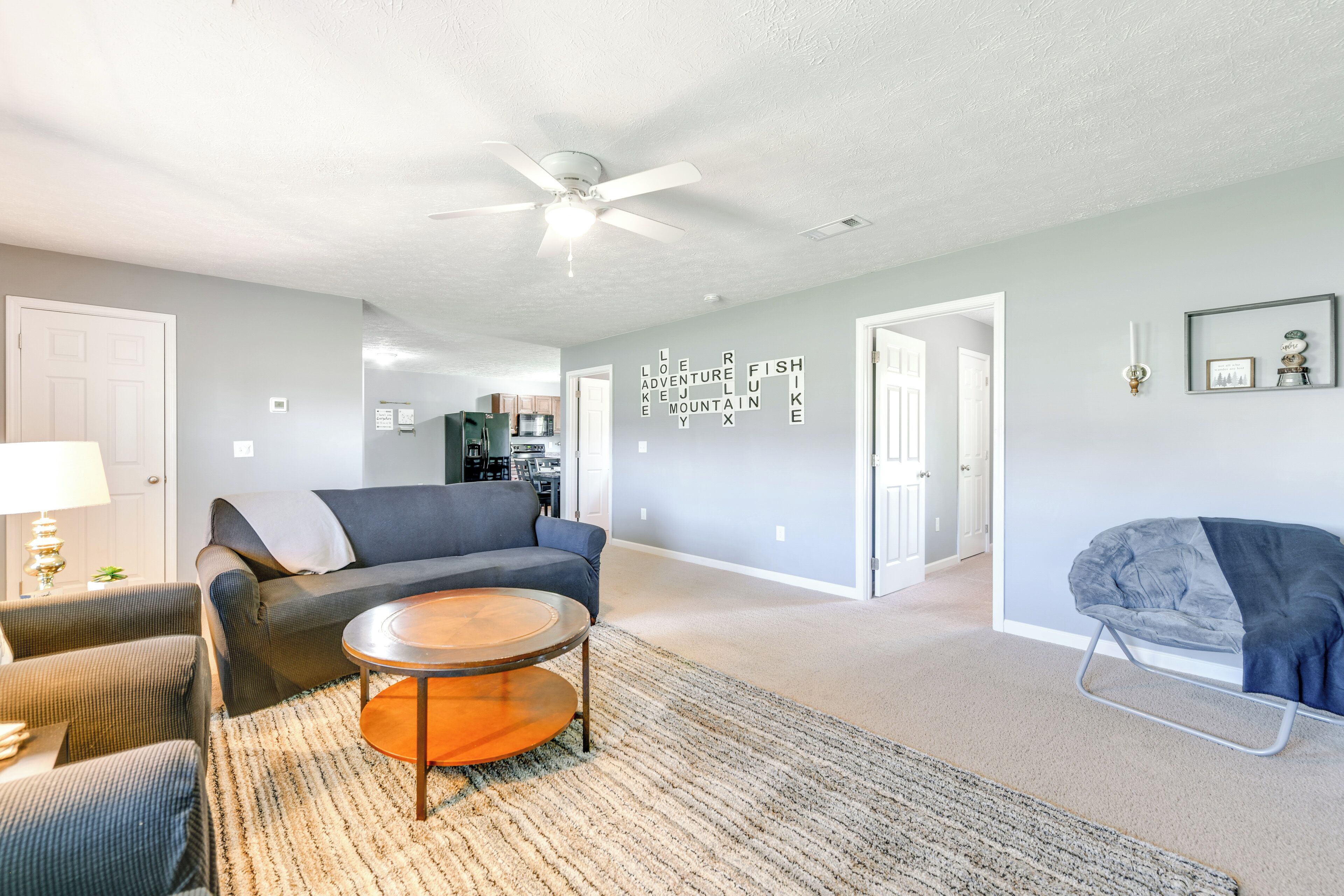 House (3 Bedrooms) | Interior