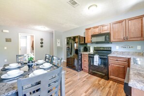 Talo (3 Bedrooms) | Sisätilat