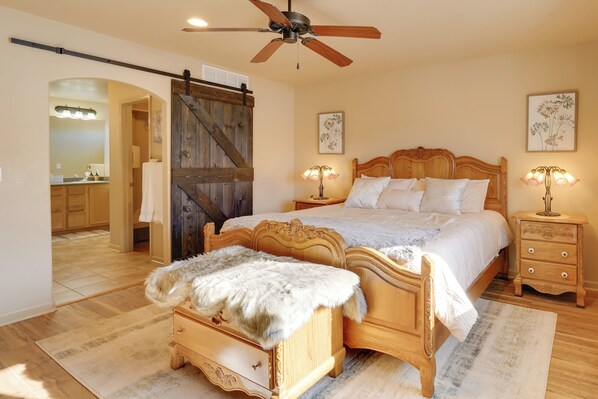 House (3 Bedrooms) | Interior - Pueblo 'five Star Pikes Peak View' Home w/ Hot Tub (Pueblo)