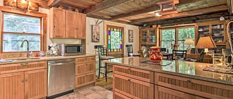 Småhus (2 Bedrooms) | Eget kjøkken | Mikrobølgeovn, ovn, kokeplater og oppvaskmaskin