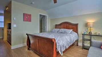 Apartment (0 Bedroom) | Interior