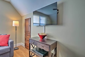 Apartment (0 Bedroom) | Interior