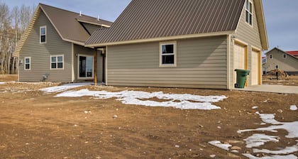 Gunnison Studio w/ Shuttle: 30 Mi to Crested Butte