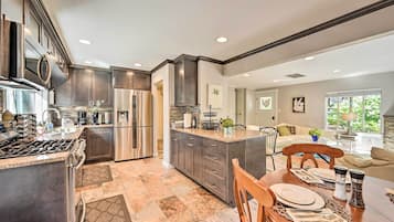 Casa (3 Bedrooms) | Parte interna