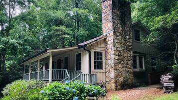 Cottage (3 Bedrooms) | Interior