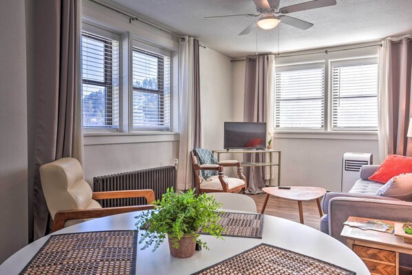 Apartment (1 Bedroom) | Interior