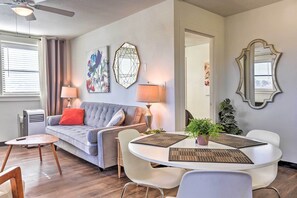 Apartment (1 Bedroom) | Interior