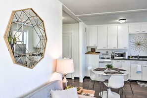 Apartment (1 Bedroom) | Interior