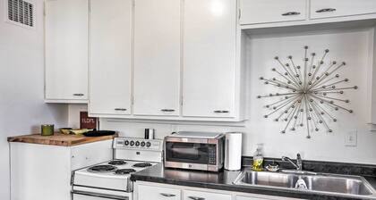 Convenient Lead Vacation Rental!