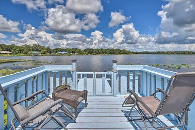 Historic Crescent City Studio - Lakefront w/ Dock!